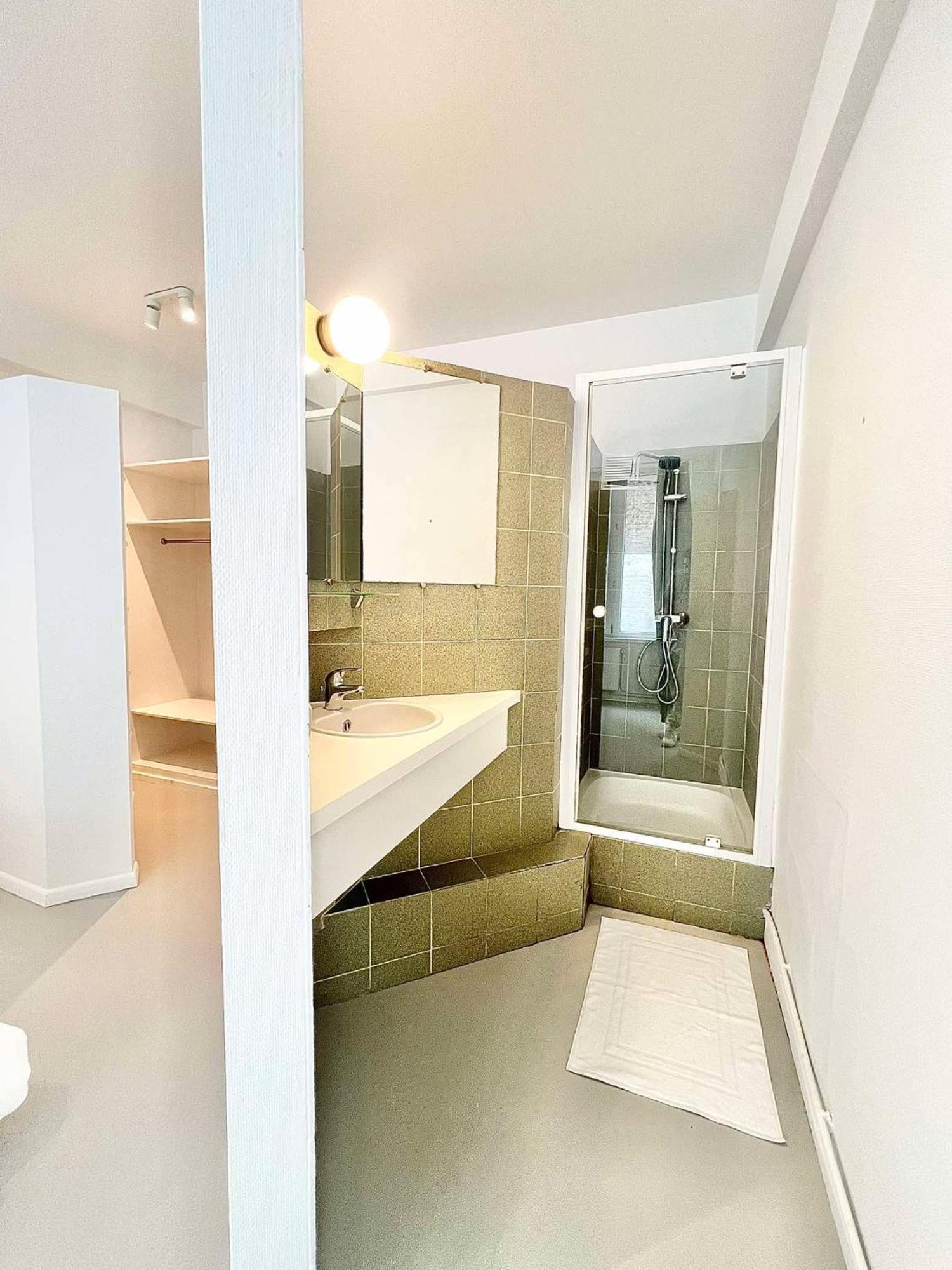5 Min Grand Place Amazing Apt Renovated Brüssel